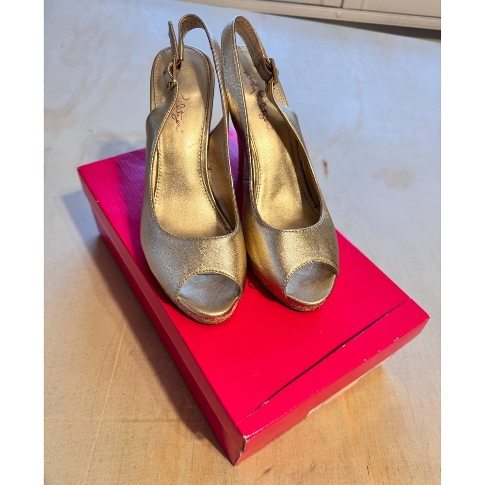 Lilly Pulitzer Kristin Wedge 8.5 Sandals Gold Metallic Leather Slingback OpenToe - Picture 3 of 15